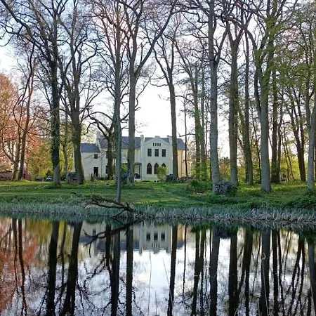 Apartment Herrenhaus Harmshagen *
